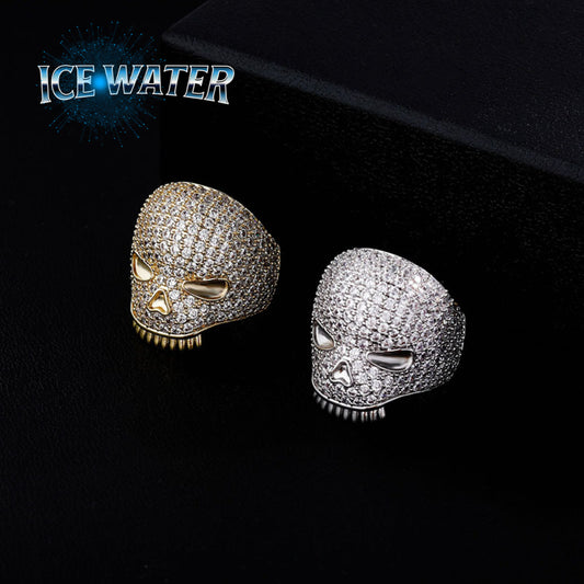 ICE WATER Men's Skull Shaped Zirconia  Ring